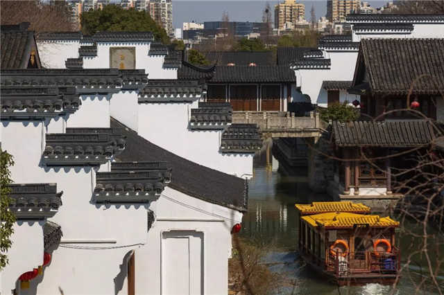 隐逸水街