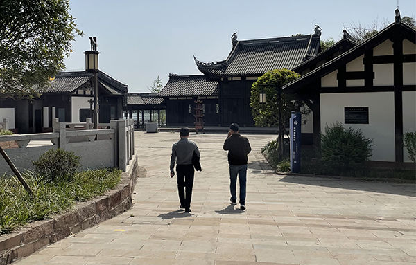 景区考察